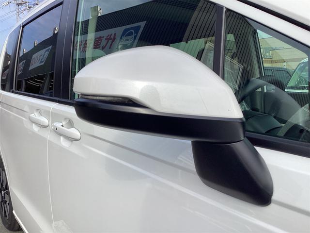 フリード エアー　ＥＸ　バックカメラ　クリアランスソナー　オートクルーズコントロール　レーンアシスト　衝突被害軽減システム　両側電動スライドドア　ＬＥＤヘッドランプ　スマートキー　電動格納ミラー　シートヒーター　３列シート（34枚目）