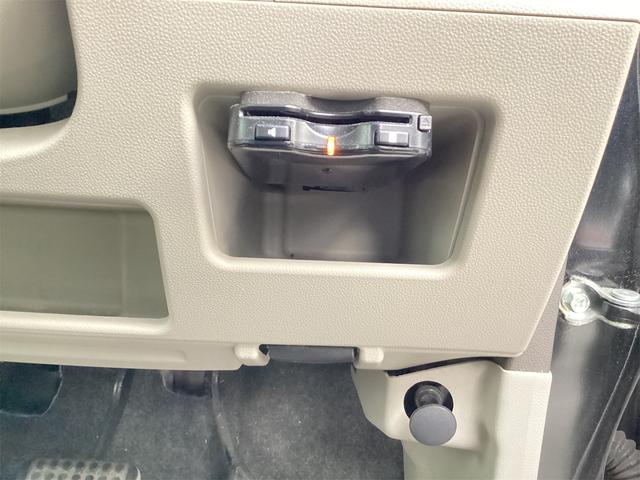 タント Ｌ　ＳＡ　ＥＴＣ　ナビ　ＴＶ　衝突被害軽減システム　キーレスエントリー　アイドリングストップ　電動格納ミラー　後席モニター　ＣＶＴ　盗難防止システム　ＡＢＳ　ＥＳＣ　ＣＤ　ＵＳＢ（9枚目）