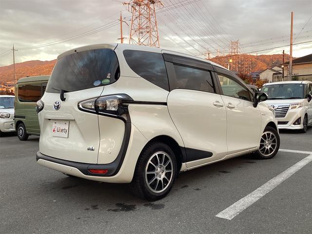 シエンタ ハイブリッド　ファンベースＧ　バックカメラ　ナビ　ＴＶ　オートクルーズコントロール　レーンアシスト　衝突被害軽減システム　両側電動スライドドア　オートマチックハイビーム　スマートキー　電動格納ミラー　ＣＶＴ（19枚目）