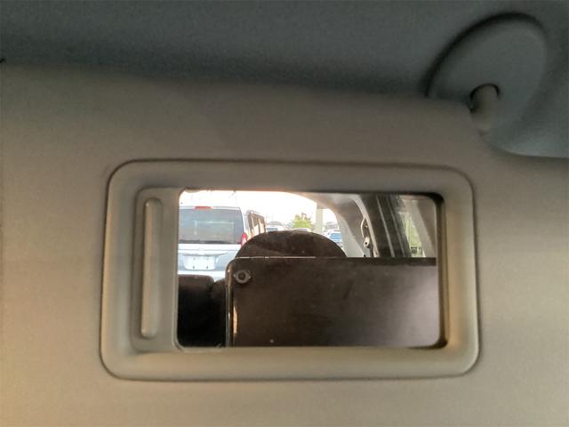 シエンタ ハイブリッド　ファンベースＧ　バックカメラ　ナビ　ＴＶ　オートクルーズコントロール　レーンアシスト　衝突被害軽減システム　両側電動スライドドア　オートマチックハイビーム　スマートキー　電動格納ミラー　ＣＶＴ（34枚目）