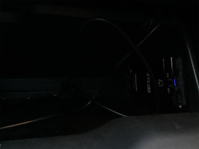 シエンタ ハイブリッド　ファンベースＧ　バックカメラ　ナビ　ＴＶ　オートクルーズコントロール　レーンアシスト　衝突被害軽減システム　両側電動スライドドア　オートマチックハイビーム　スマートキー　電動格納ミラー　ＣＶＴ（38枚目）