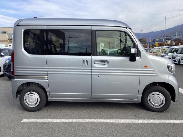 ご覧いただきありがとうございます♪気になったお車がありましたらお気軽にお電話をください♪