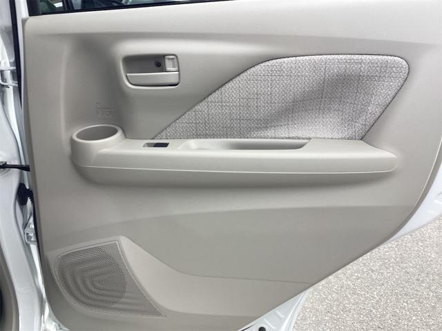 デイズ Ｘ　ＥＴＣ　バックカメラ　クリアランスソナー　衝突被害軽減システム　オートライト　スマートキー　アイドリングストップ　電動格納ミラー　ベンチシート　ＣＶＴ　盗難防止システム　ＡＢＳ（32枚目）