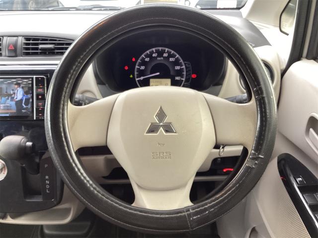 自ら操るハンドル！ドライバーの生命線です。お客様の目で実際にご確認ください。