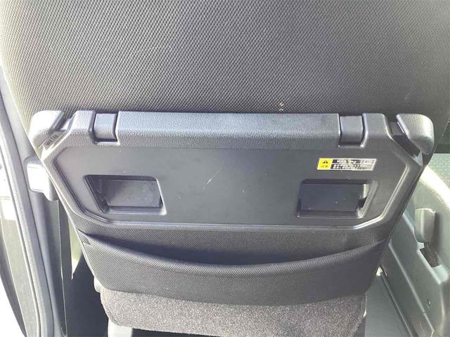 ルーミー カスタムＧ　ＥＴＣ　バックカメラ　ナビ　ＴＶ　両側電動スライドドア　クリアランスソナー　オートクルーズコントロール　衝突被害軽減システム　アルミホイール　オートライト　ＬＥＤヘッドランプ（33枚目）