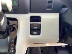 �ڥ֥졼���ۡ���ɡۥ��󥸥󤬣ϣΤξ��֤Ǽ֤���������ߤ���ȥ֥졼���ۡ���ɵ�ǽ����ư����ư��ϥ֥졼���ڥ��뤫��­��Υ���Ƥ���߾��֤�ݻ���³������������ڥ����Ƨ��ȼ�ưŪ�˲������ޤ��� 4