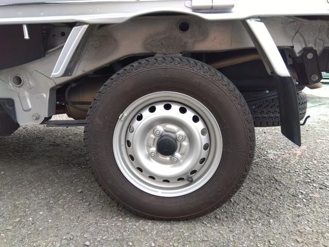 ハイゼットトラック スタンダード　２ＷＤ　　５速マニュアル　エアコン　パワステ　パワーウィンド　ＡＢＳ　エアバッグ　三方開　軽トラック　荷台マット　ゲートプロテクター　走行９９００ｋｍ　車検整備２年付（33枚目）