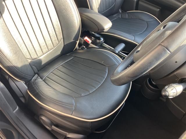 ＭＩＮＩ クーパー　クロスオーバー　社外ナビ　レザー調シートカバー　バックカメラ　盗難防止システム　キーレス　ボンネット、トランク部分のみ新品カッティングシート有り（24枚目）