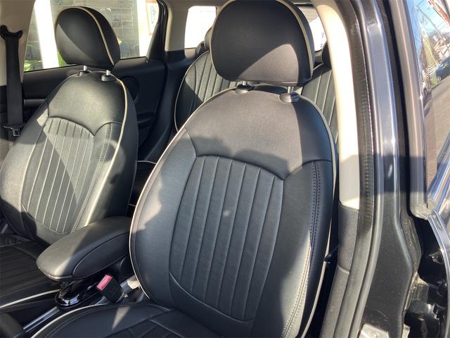 ＭＩＮＩ クーパー　クロスオーバー　社外ナビ　レザー調シートカバー　バックカメラ　盗難防止システム　キーレス　ボンネット、トランク部分のみ新品カッティングシート有り（27枚目）