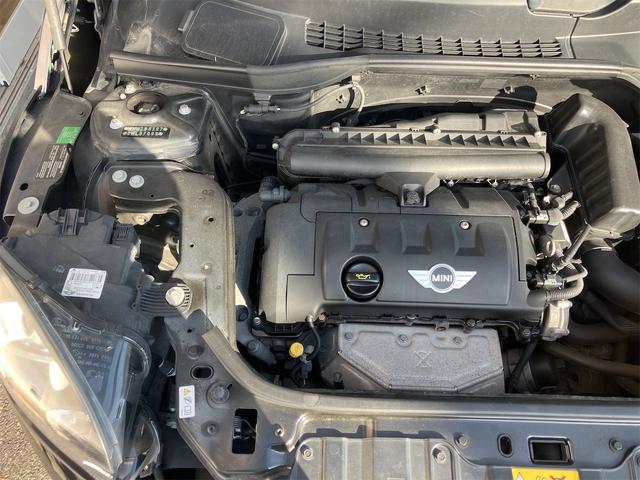 ＭＩＮＩ クーパー　クロスオーバー　社外ナビ　レザー調シートカバー　バックカメラ　盗難防止システム　キーレス　ボンネット、トランク部分のみ新品カッティングシート有り（55枚目）
