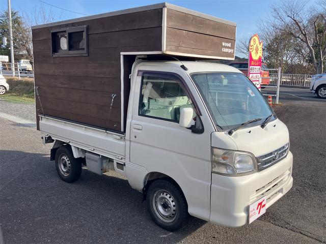 ハイゼットトラック エクストラＶＳ　軽トラ用４ナンバー　キャンピング　木目ハンドル　ＥＴＣ（4枚目）