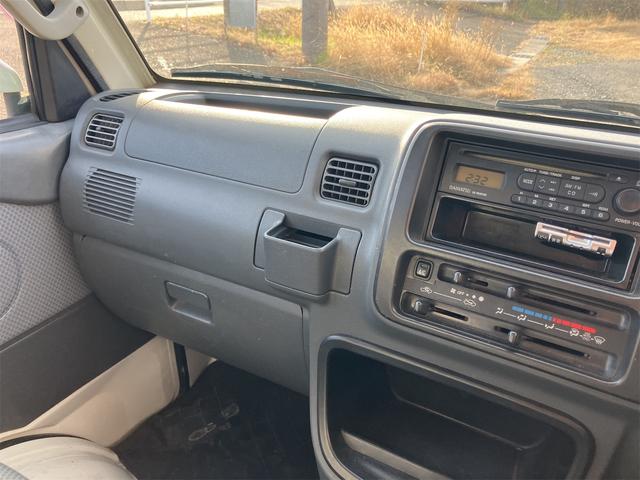 ハイゼットトラック エクストラＶＳ　軽トラ用４ナンバー　キャンピング　木目ハンドル　ＥＴＣ（32枚目）