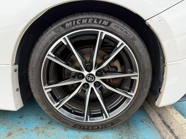 86 GT TRDエアロ TRDマフラー TRDトランクスポイラー TRDエアロスタビリンクライジングカバー HKS車高調 クルコン ダイアトーンナビ Bluetooth ワンセグTV ETC ドラレコ(35枚目)