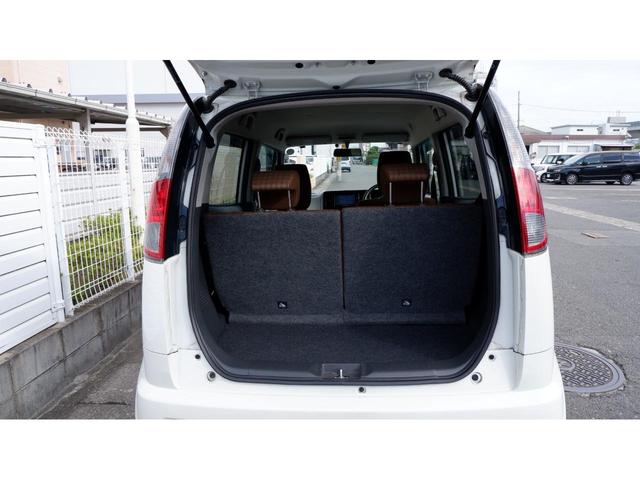 S フルセグTVバックカメラ付ナビ ETC付き 禁煙車 新品バッテリー交換(18枚目)