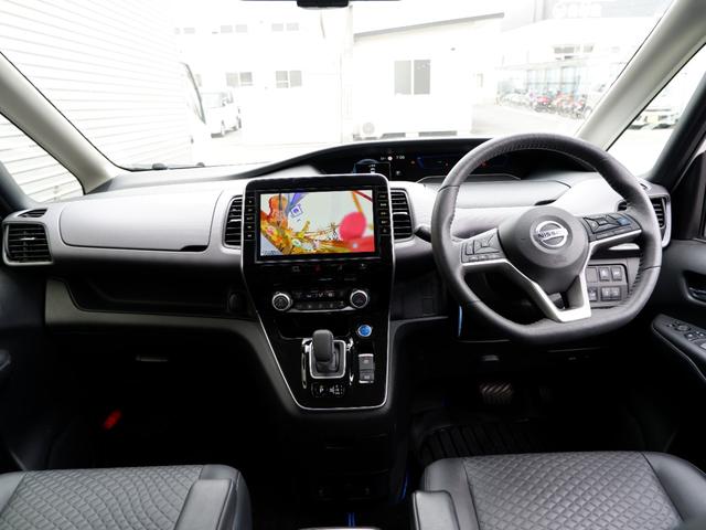 セレナ ｅ－パワー　ＸＶ　１年保証　フルセグＴＶ全方位カメラ付ナビ　Ｂｌｕｅｔｏｏｔｈ　リアモニター　ワンオーナー禁煙車　両側電動ドア　衝突軽減＆踏み間違い防止　前後ドラレコ＆ＥＴＣ２．０　新品補機バッテリー　シートヒーター（12枚目）