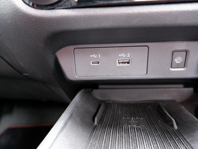 オーラ ニスモ 2年保証 フルセグTV全方位カメラ付ナビ Bluetoothオーディオ対応 ワンオーナー禁煙車 プロパイロット搭載 ETC2.0 衝突軽減ブレーキ&踏み間違い防止 新品補機バッテリー交換(30枚目)