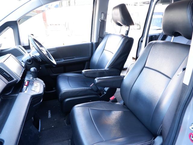 ステップワゴンスパーダ パワーエディション　後期型　９型フルセグＴＶバックカメラ付ナビ　禁煙車　両側電動ドア　ドラレコ＆ＥＴＣ　新品バッテリー交換（21枚目）