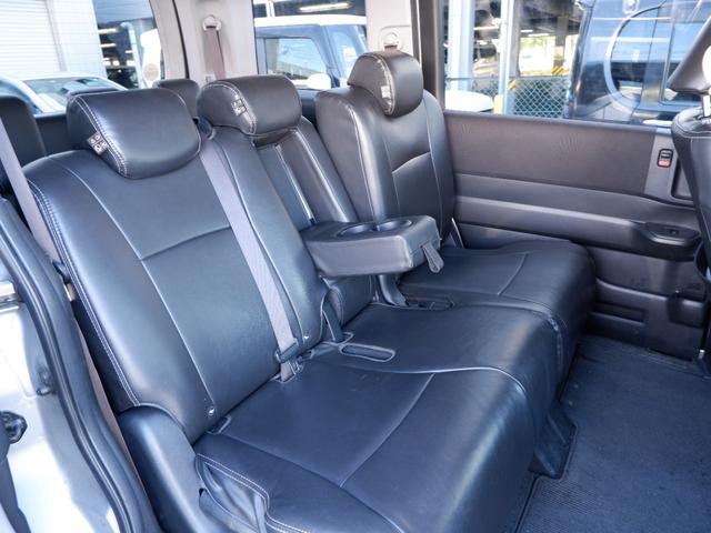 ステップワゴンスパーダ パワーエディション　後期型　９型フルセグＴＶバックカメラ付ナビ　禁煙車　両側電動ドア　ドラレコ＆ＥＴＣ　新品バッテリー交換（26枚目）