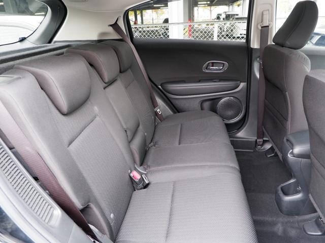 ヴェゼル ＨＶ　Ｘ・ホンダセンシングブリリアントスタイルＥＤ　１年保証　フルセグＴＶバックカメラ付ナビ　Ｂｌｕｅｔｏｏｔｈオーディオ対応　ワンオーナー禁煙車　衝突軽減＆誤発進抑制　ＥＴＣ付　新品補機バッテリー交換（26枚目）