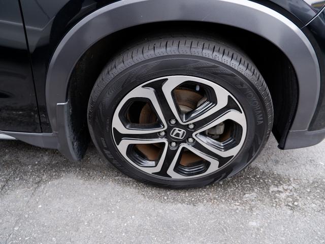 ヴェゼル ＨＶ　Ｘ・ホンダセンシングブリリアントスタイルＥＤ　１年保証　フルセグＴＶバックカメラ付ナビ　Ｂｌｕｅｔｏｏｔｈオーディオ対応　ワンオーナー禁煙車　衝突軽減＆誤発進抑制　ＥＴＣ付　新品補機バッテリー交換（30枚目）