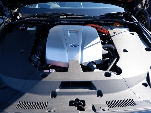 クラウンハイブリッド ＲＳアドバンス　１年保証　ＴＲＤエアロ　フルセグＴＶ全方位カメラ付ナビ　Ｂｌｕｅｔｏｏｔｈオーディオ対応　ワンオーナー禁煙車　前後ドラレコ＆ＥＴＣ２．０　黒革　ＨＵＤ（30枚目）