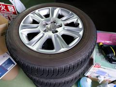 スタッドレスタイヤ積込　ブリヂストン　ブリザックＶＲＸ 3