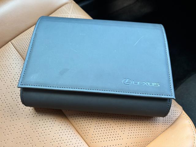 ＵＸ ＵＸ２５０ｈ　バージョンＬ　１オーナー　ユーザー買取車両　１年保証　フルセグＴＶ　全方位モニター　Ｂｌｕｅｔｏｏｔｈ　ＥＴＣ　法定整備付き　本革シート　ドラレコ（11枚目）
