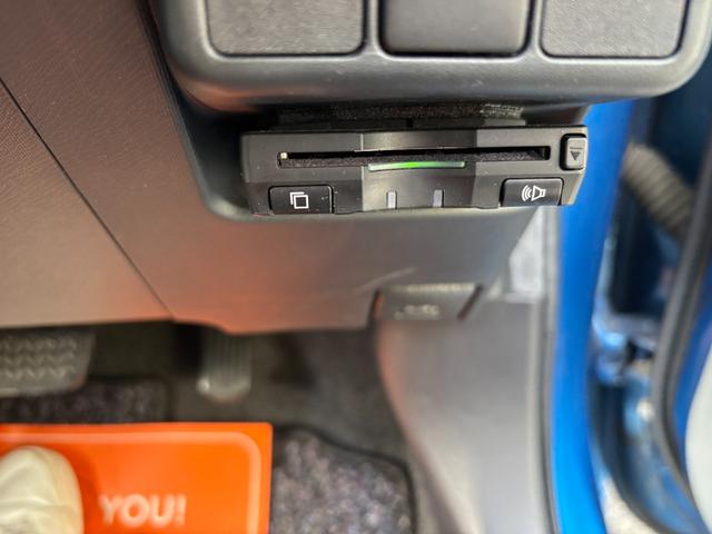 アクア S 1年保証 AUX 1オーナー リア修復 スマートキー プッシュスタート ETC 2024年製タイヤ マルチインフォメーションディスプレイ(4.2インチカラーTFT液晶)(4枚目)