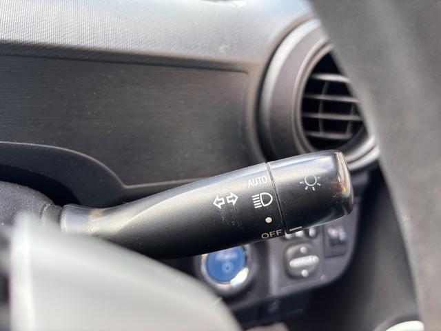 アクア S 1年保証 AUX 1オーナー リア修復 スマートキー プッシュスタート ETC 2024年製タイヤ マルチインフォメーションディスプレイ(4.2インチカラーTFT液晶)(9枚目)