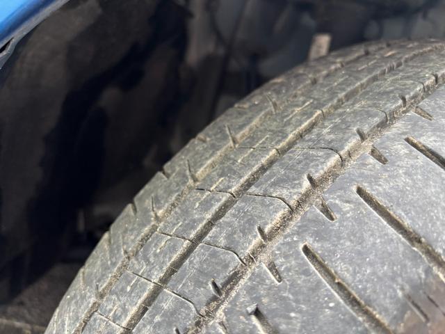 アクア S 1年保証 AUX 1オーナー リア修復 スマートキー プッシュスタート ETC 2024年製タイヤ マルチインフォメーションディスプレイ(4.2インチカラーTFT液晶)(13枚目)