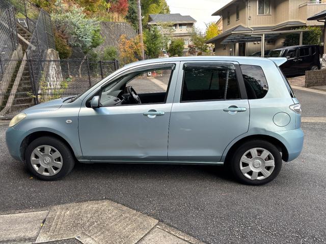 デミオ スタイルC スマートキー 法定整備付き 禁煙車(10枚目)