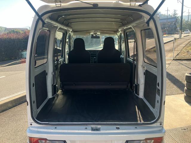 ハイゼットカーゴ スペシャル　４ＷＤ　５速マニュアル　ＥＴＣ　エアコン　パワステ（13枚目）