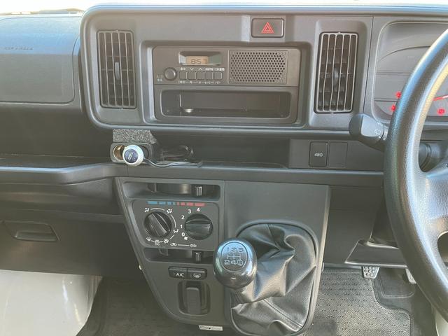 ハイゼットカーゴ スペシャル　４ＷＤ　５速マニュアル　ＥＴＣ　エアコン　パワステ（15枚目）