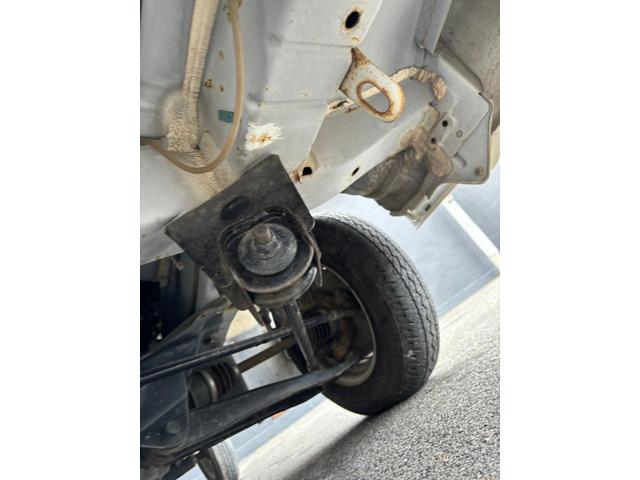 ハイゼットトラック エアコン・パワステ　スペシャル　車検７年４月　４ＷＤ　エアコン　ラジオ　３ＡＴ（70枚目）