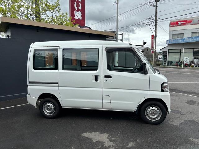 日産 ＮＶ１００クリッパーバン