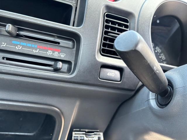 ハイゼットトラック エアコン・パワステ　スペシャル　車検６年７月　４ＷＤ　エアコン　ラジオ　ＥＴＣ　３ＡＴ（24枚目）