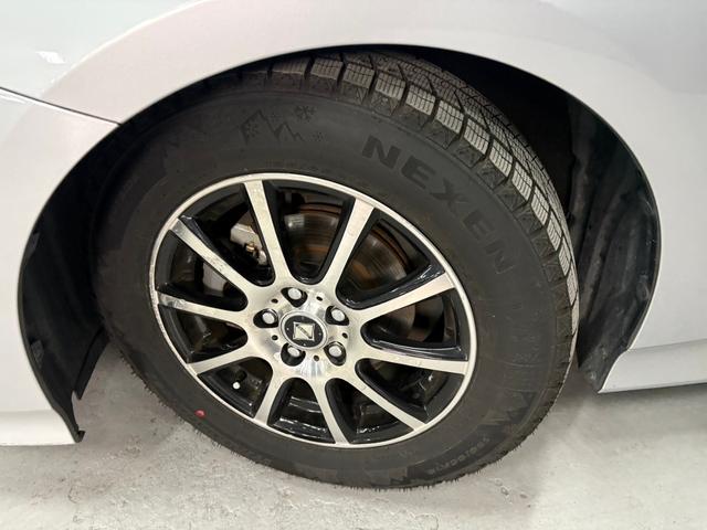 プリウス Ｓ　車検７年１１月　スマートキー　ＥＴＣ　バックカメラ　ＡＷ　フォグランプ　２ＷＤ　ＣＶＴ（44枚目）
