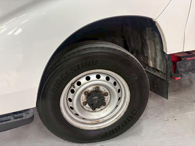 ダイナトラック Ｗキャブロングシングルジャストロ　車検８年６月　４ＷＤ　５ＭＴ　ＥＴＣ　ラジオ　フォグランプ（41枚目）