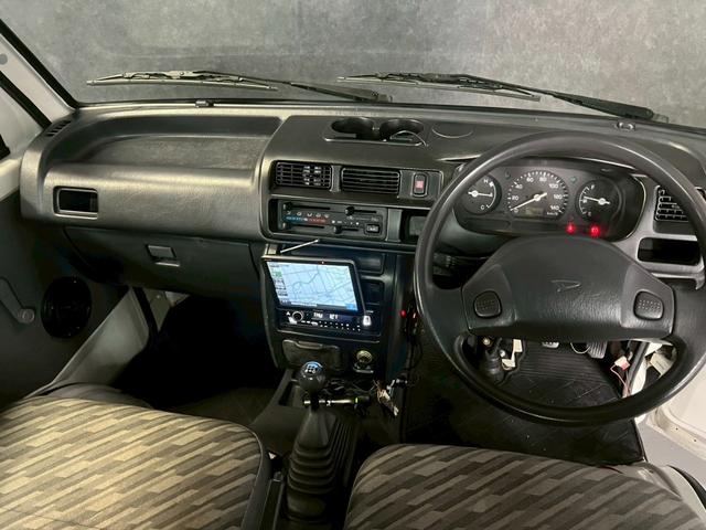 ハイゼットトラック エアコン・パワステ　スペシャル　車検９年１０月　４ＷＤ　５ＭＴ　ナビ　エアコン　ＡＷ（28枚目）