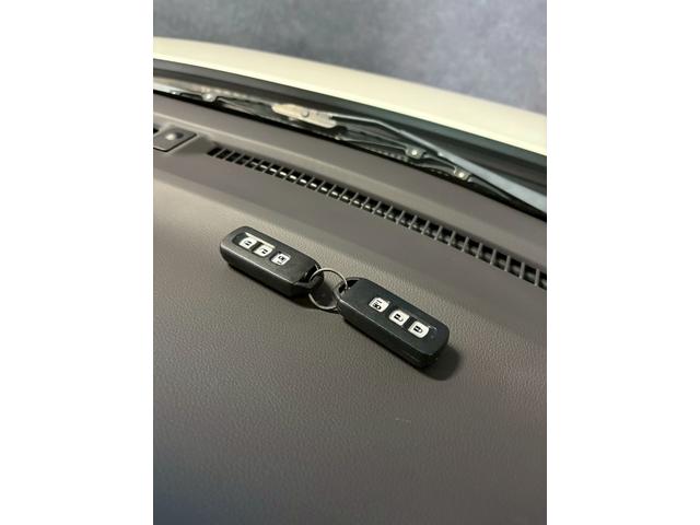 Ｎ－ＢＯＸ Ｇ・Ｌパッケージ　車検９年１０月　スマートキー　ＣＤ　左電動スライドドア　ＡＷ　２ＷＤ　ＣＶＴ（13枚目）