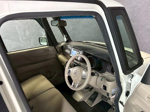 Ｎ－ＢＯＸ Ｇ・Ｌパッケージ　車検９年１０月　スマートキー　ＣＤ　左電動スライドドア　ＡＷ　２ＷＤ　ＣＶＴ（16枚目）