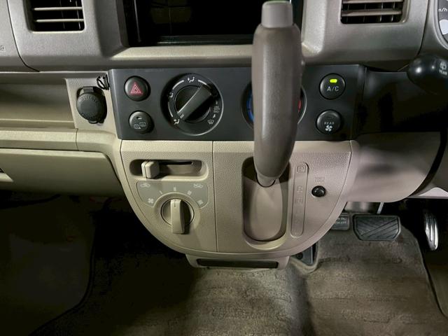 エブリイ ジョインターボ　車検８年２月　ターボ　４ＷＤ　キーレス　ＣＤ　全席パワーウィンドウ　ＡＷ　４ＡＴ（38枚目）