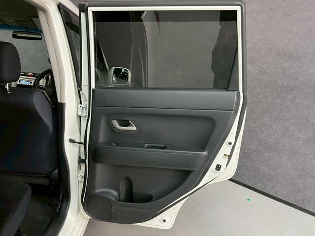 ゼストスパーク Ｗ　車検９年１０月　スマートキー　ＣＤ　ＡＷ　フォグランプ　２ＷＤ　４ＡＴ（34枚目）