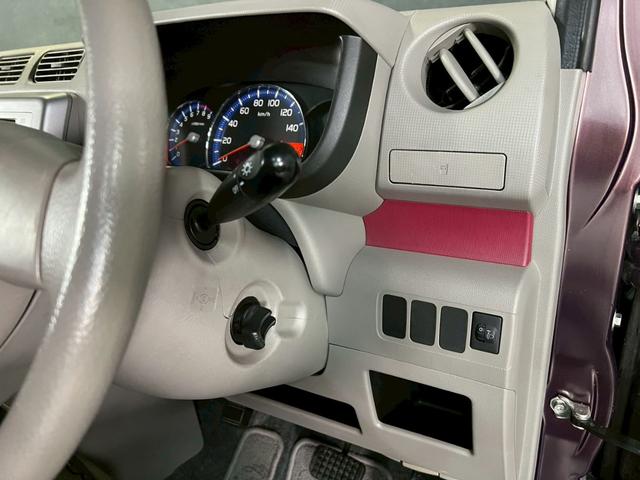 ムーヴコンテ Ｘスペシャル　車検８年１０月　スマートキー　ＣＤ　２ＷＤ　ＣＶＴ（7枚目）