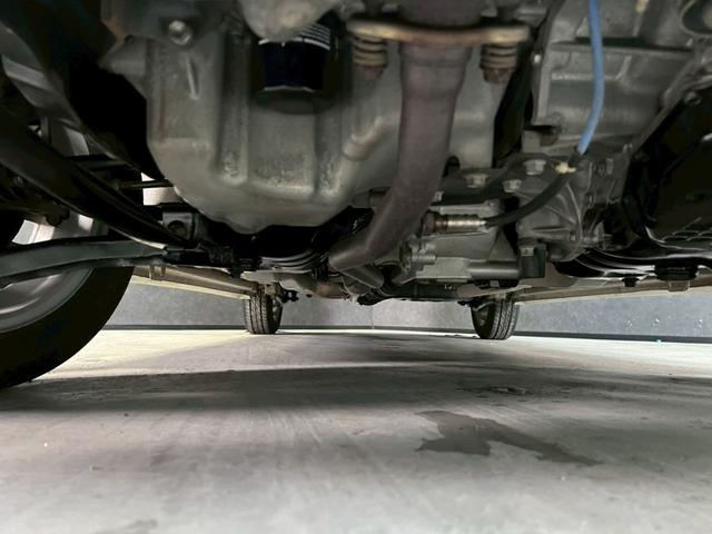 ワゴンＲスティングレー Ｘ　車検８年８月　４ＷＤ　スマートキー　ＣＤ　シートヒーター　ＡＷ　フォグランプ　ＣＶＴ（42枚目）
