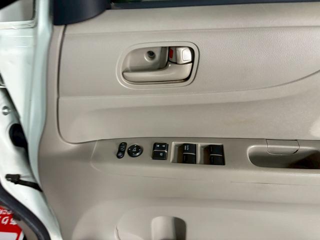 Ｎ－ＢＯＸ＋ Ｇ・Ｌパッケージ　車検７年１２月　スマートキー　ＣＤ　両側電動スライドドア　ＡＷ　２ＷＤ　ＣＶＴ（9枚目）