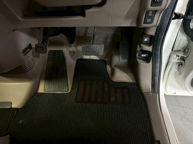 Ｎ－ＢＯＸ＋ Ｇ・Ｌパッケージ　車検７年１２月　スマートキー　ＣＤ　両側電動スライドドア　ＡＷ　２ＷＤ　ＣＶＴ（13枚目）