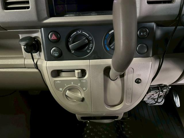 エブリイ ＰＣ　車検９年６月　４ＷＤ　キーレス　ＣＤ　ＡＷ　３ＡＴ（27枚目）