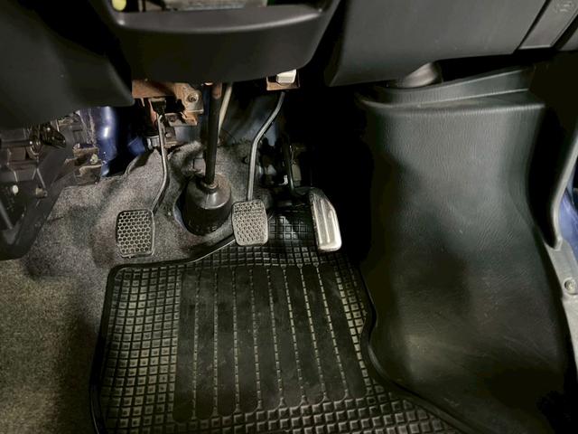 スクラム ＰＡ　車検９年１０月　４ＷＤ　５ＭＴ　キーレス　ＣＤ　前席パワーウィンドウ（37枚目）