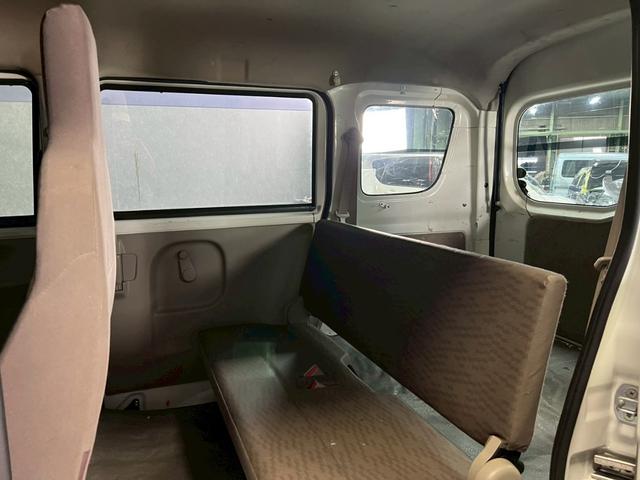 エブリイ ＰＡ　車検９年１０月　ＣＤ　２ＷＤ　５ＡＴ（44枚目）